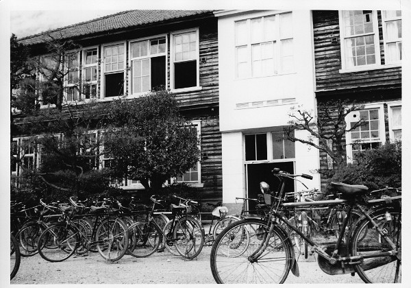 通勤通学風景